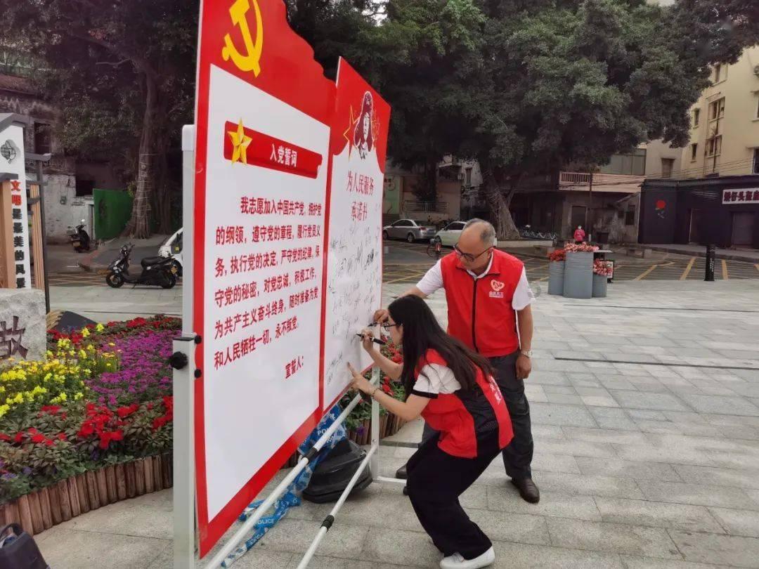 雪糕刺客明明那么多，为什么偏偏钟薛高能频繁登上热搜？游戏画面